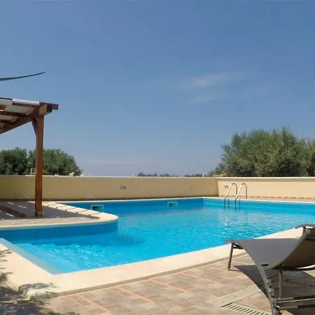 Villa Panorama Pool M600 *
